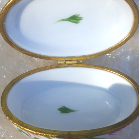 ROYAL DANUBC BUTTERFLY Trinket box - Picture 4 of 4